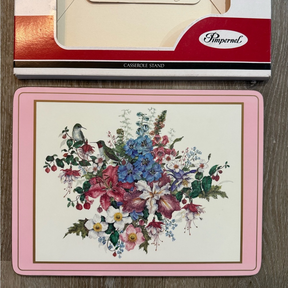 Pimpernel Casserole Stand - floral